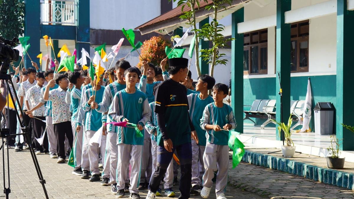 Peringatan Hari Lahir Al-Madina ke-20
